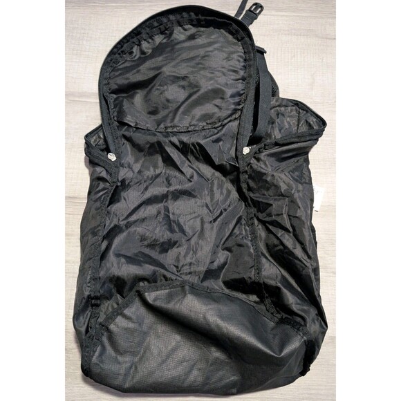 ChicoBag Travel Pack rePETe + Refine Compact Recycled Backpack Eco-Friendly - Picture 12 of 16